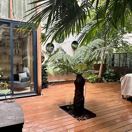 Guestready - Spacieux Apt. Avec Cour Privative דירה *