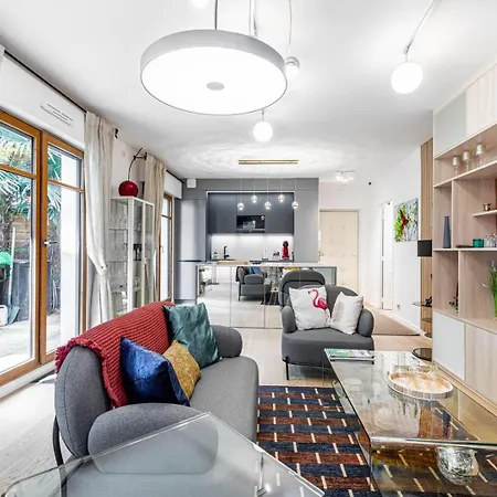 Guestready - Spacieux Apt. Avec Cour Privative 아파트 파리